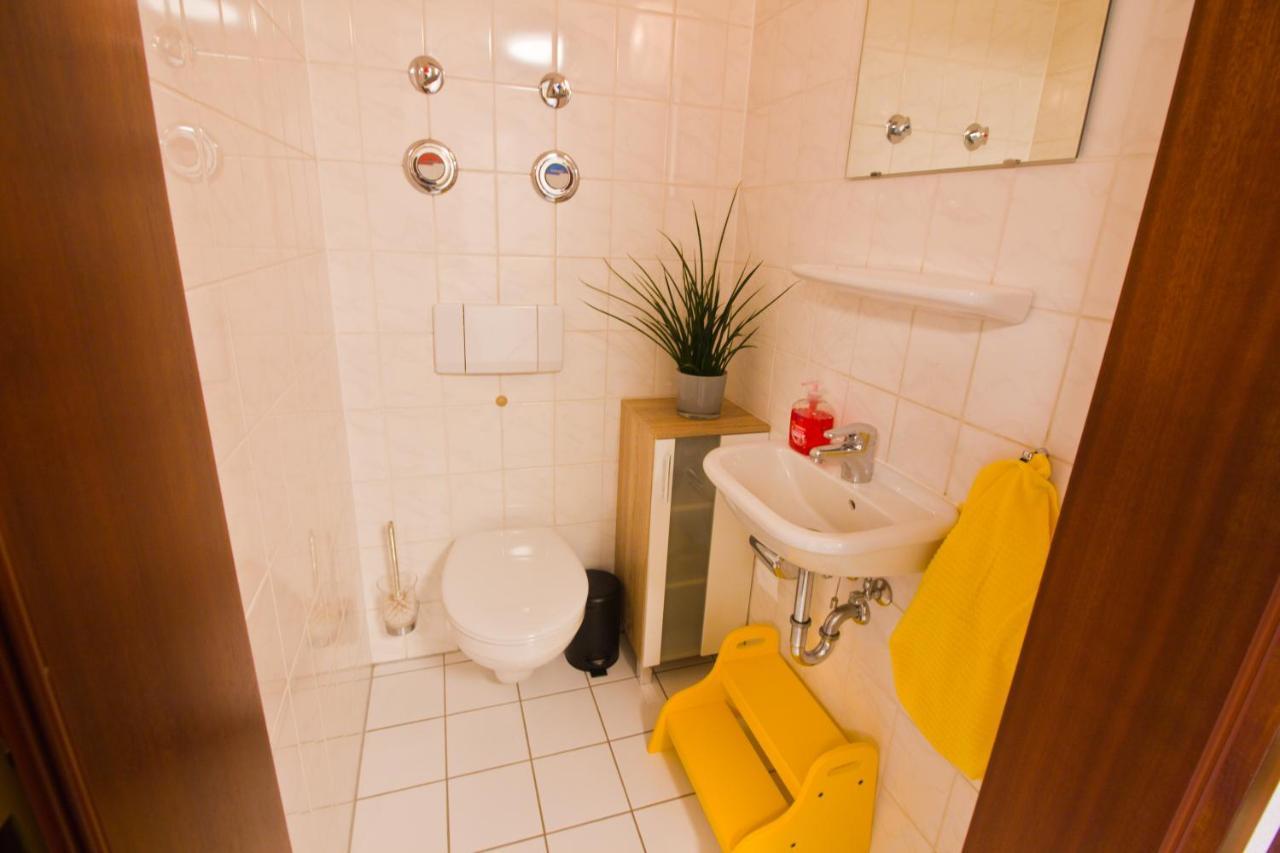 Ferienwohnung Tukan Apartment Dresden Laubegast Wlan Tv Ebike Екстериор снимка